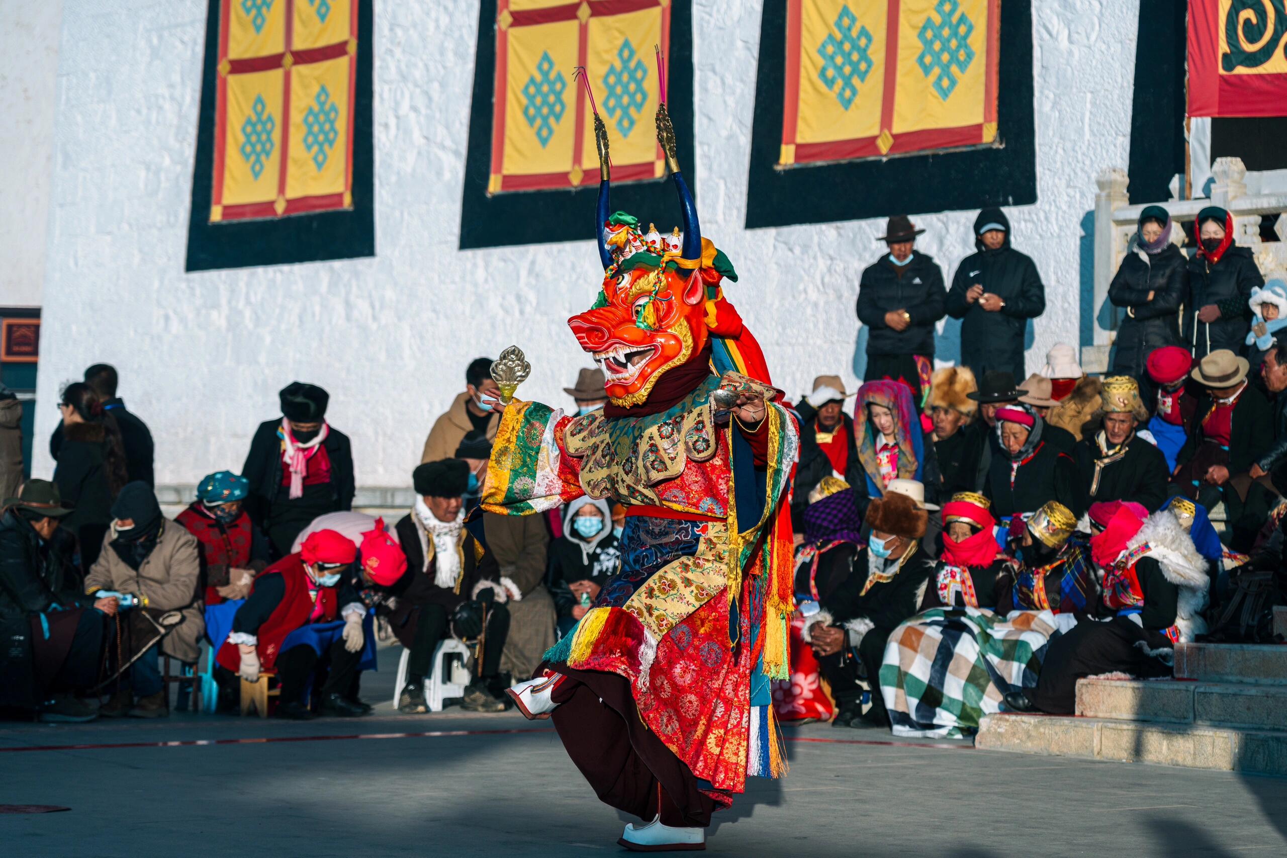 2026松赞林寺节日什么时候看？格冬节、迎佛节、赛马节观礼全攻略