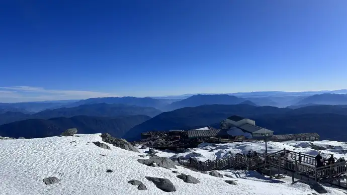 玉龙雪山壮丽