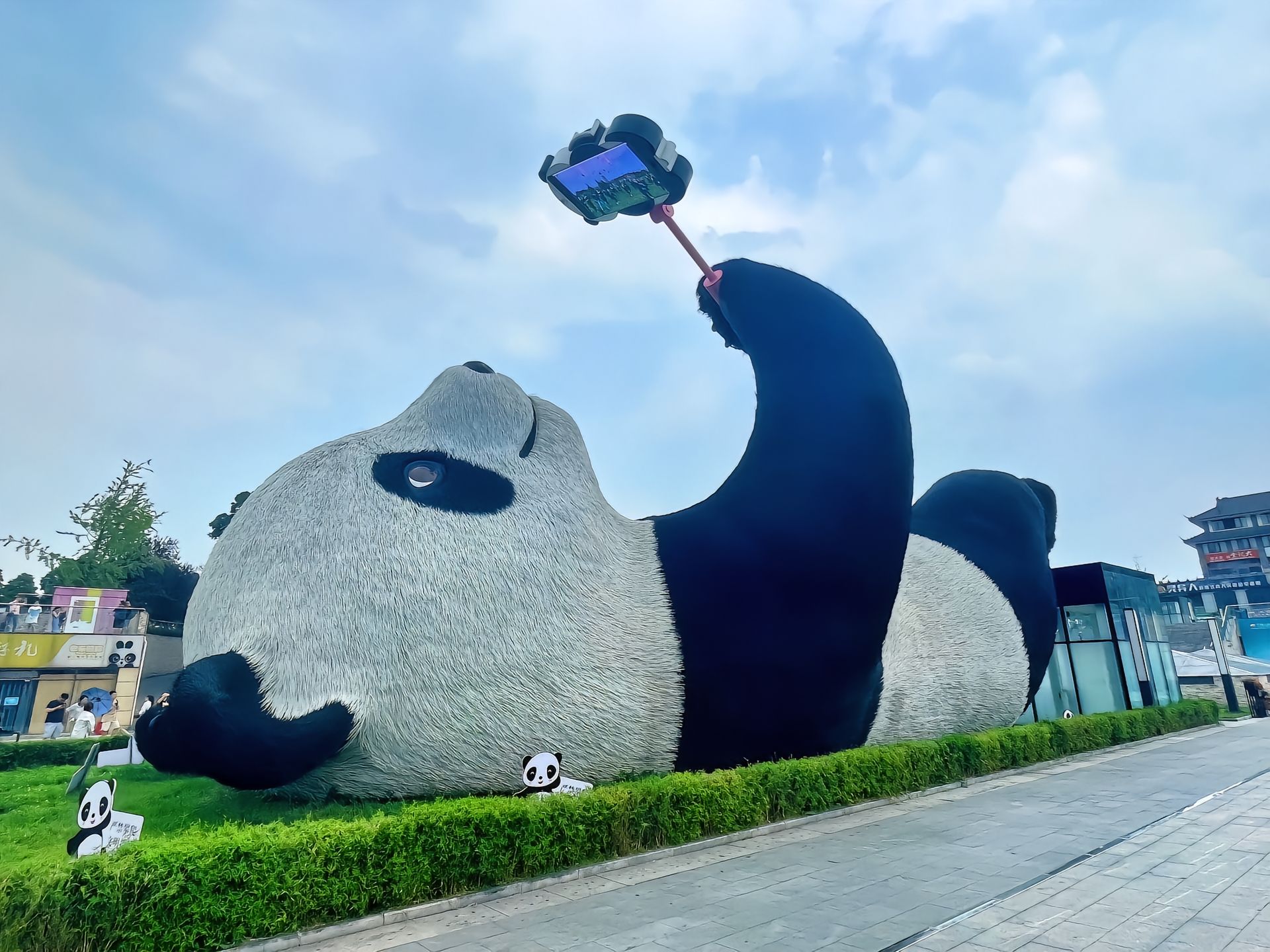 2026四川旅游指南：成都12个月全解析避开高峰期，精准锁定九寨沟、峨眉山、川西最佳时间