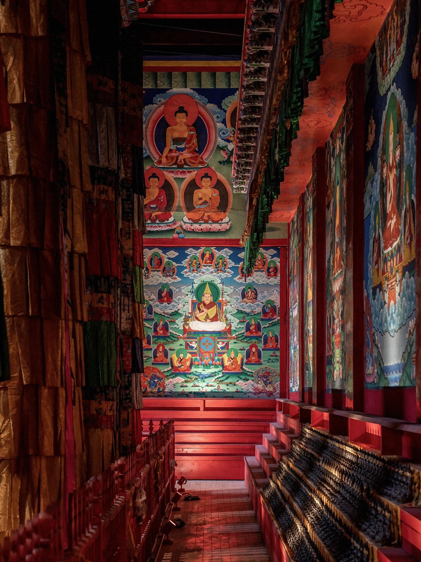 香格里拉松赞林寺游览攻略：走进小布达拉宫，看懂云南最大藏传佛教寺院