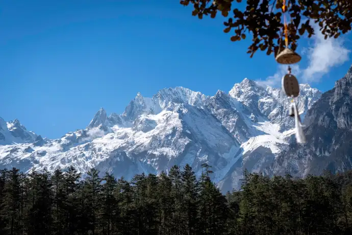 纳西玉龙雪山