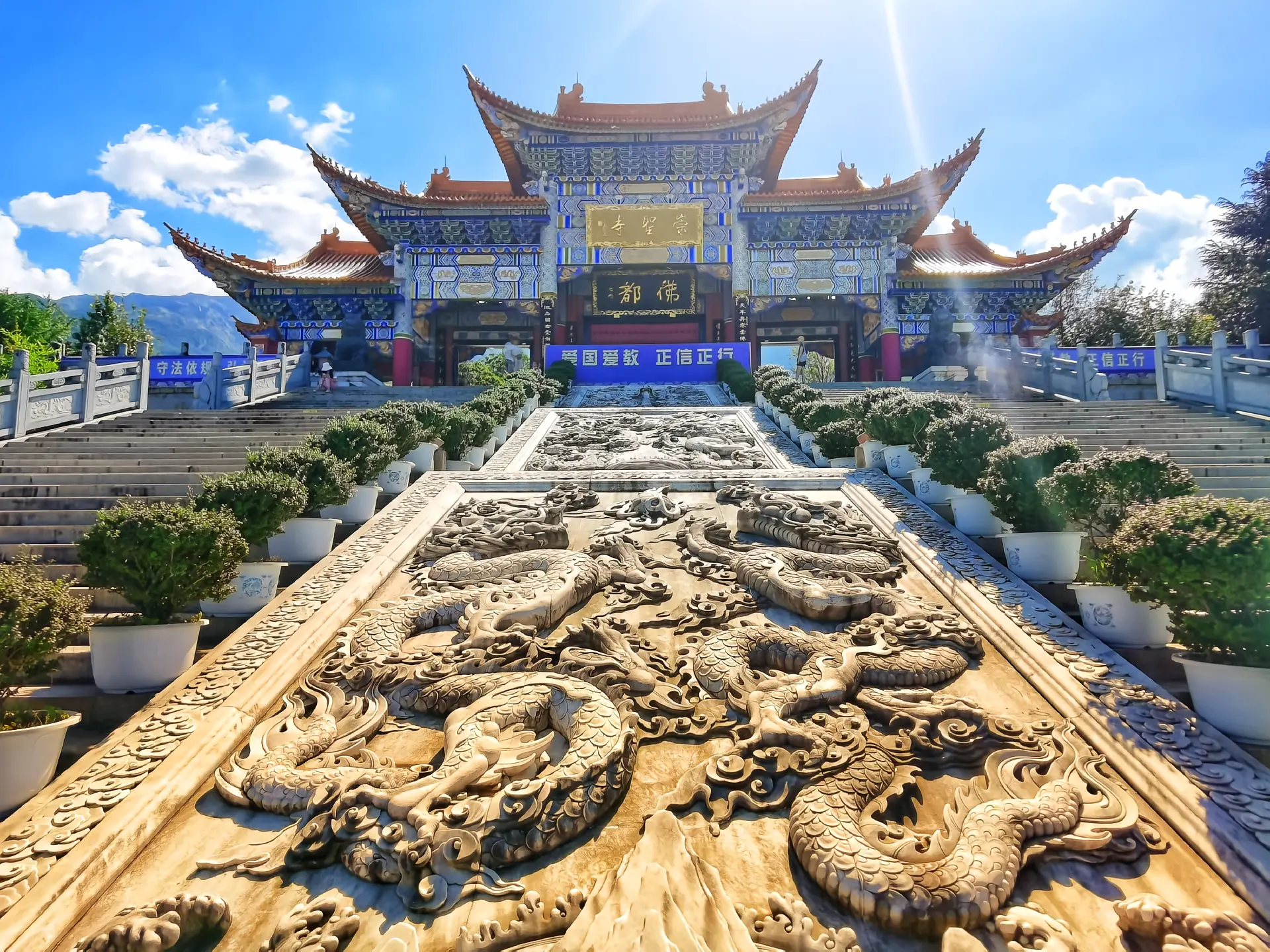 崇圣寺三塔深度游览指南2026：殿宇解析、建筑美学与白族佛教文化