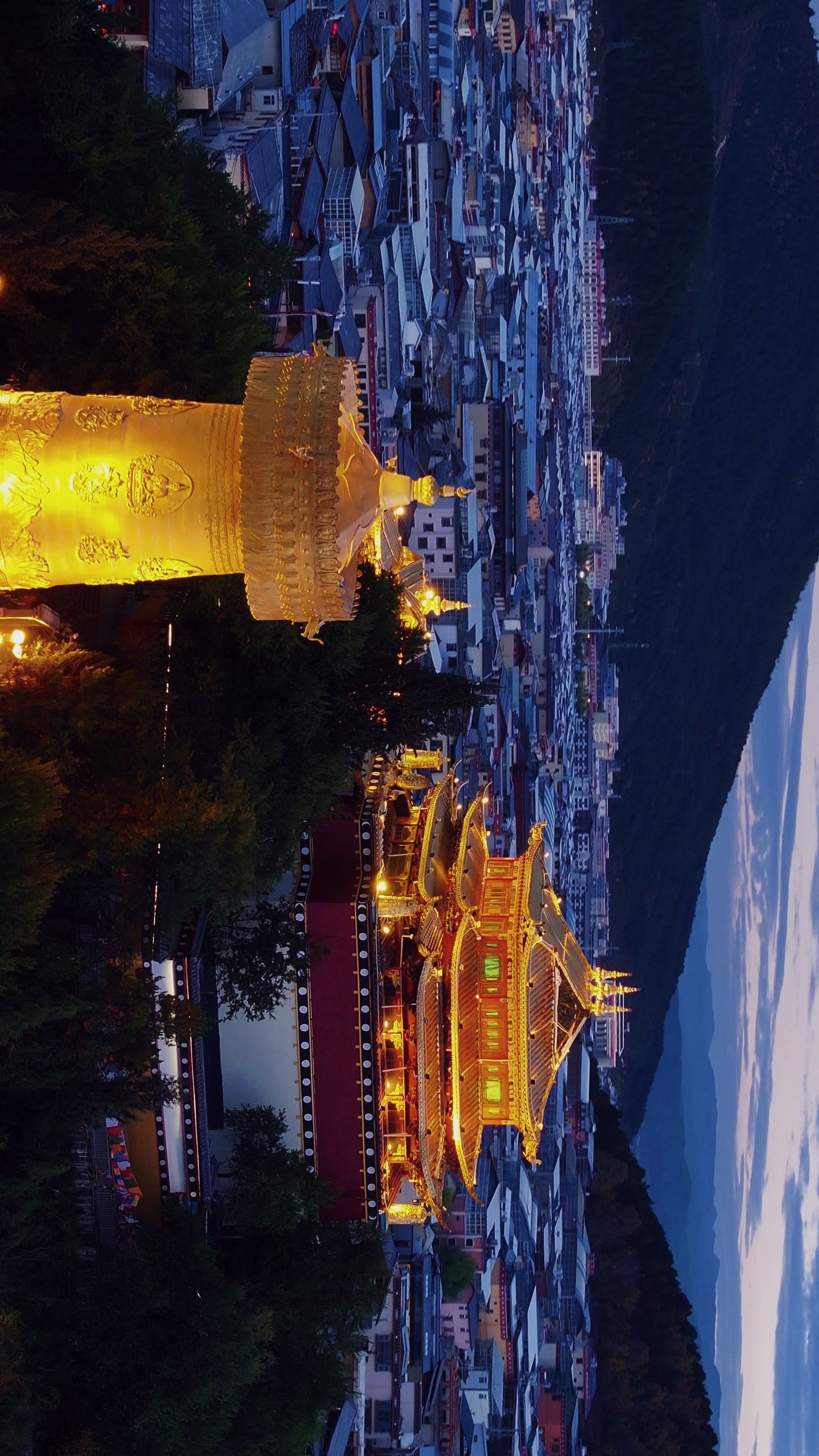 香格里拉龟山公园与世界最大转经筒：吉祥如意幢、吉尼斯纪录、俯瞰古城制高点