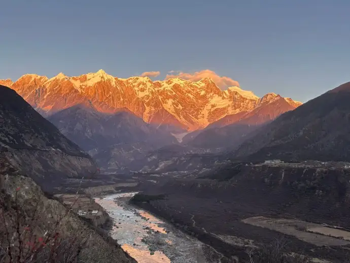 雅鲁藏布大峡谷