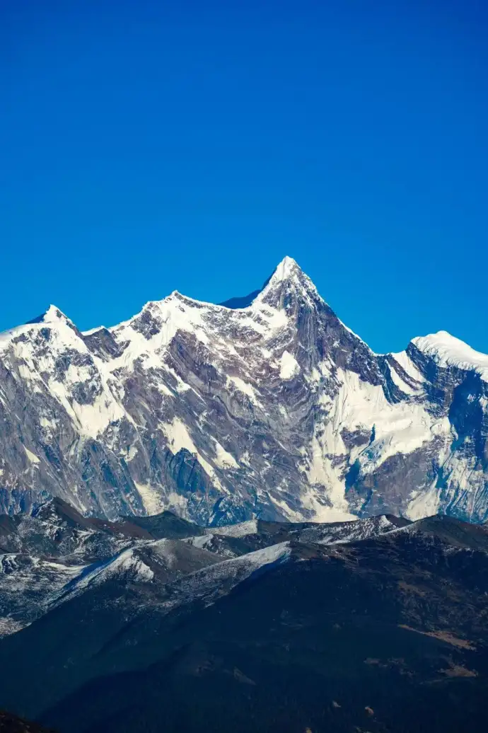 南迦巴瓦峰