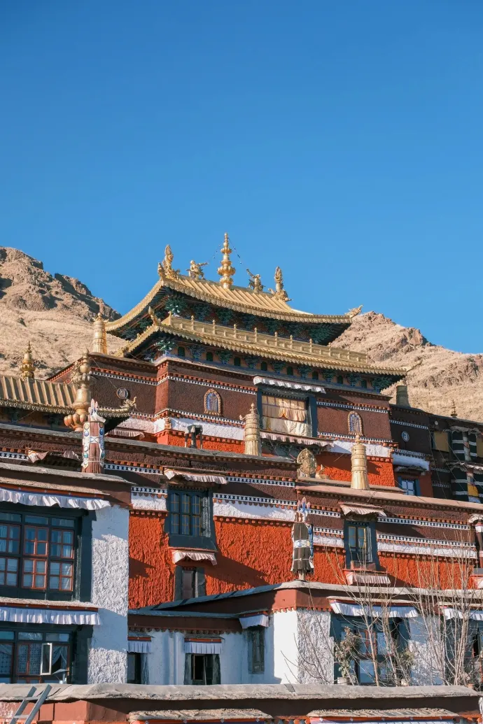 扎寺金顶与神山