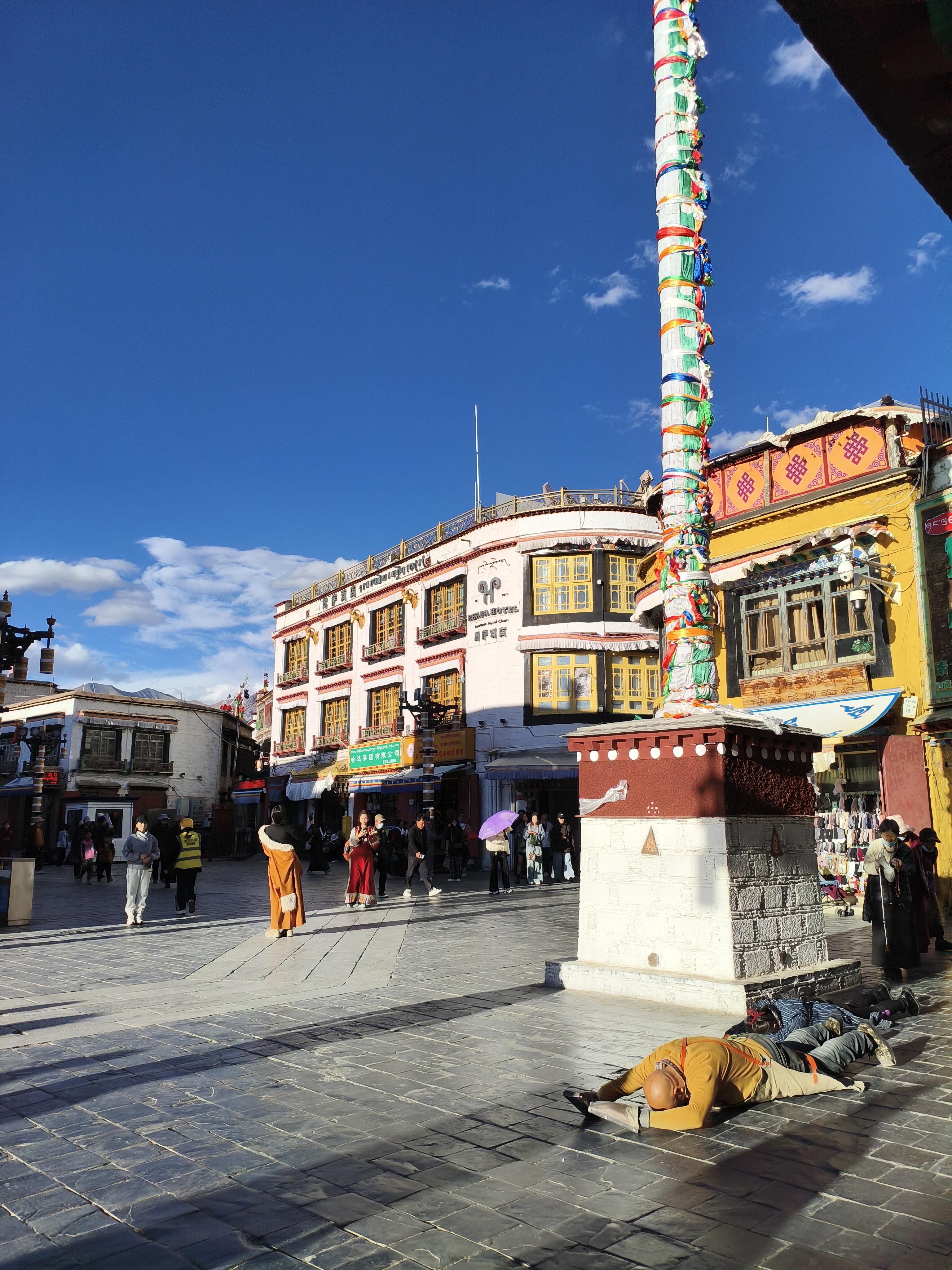 八廓街旅行摄影指南：这些高光机位，与拍摄注意带你捕捉人文民俗的温度
