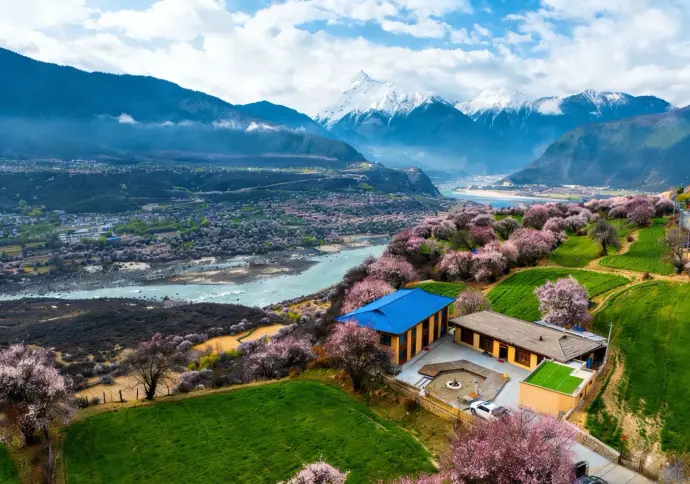 南迦巴瓦峰住宿