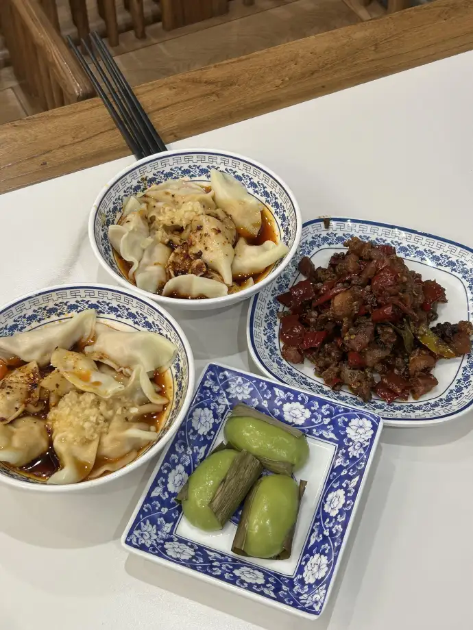 龙抄手