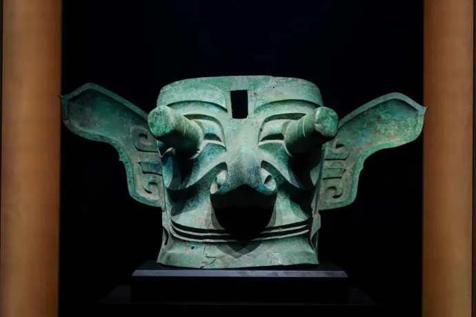 三星堆博物馆青铜器