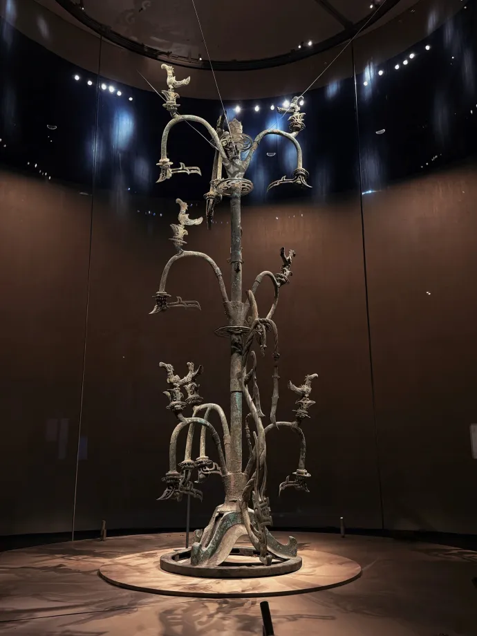 三星堆博物馆青铜神树