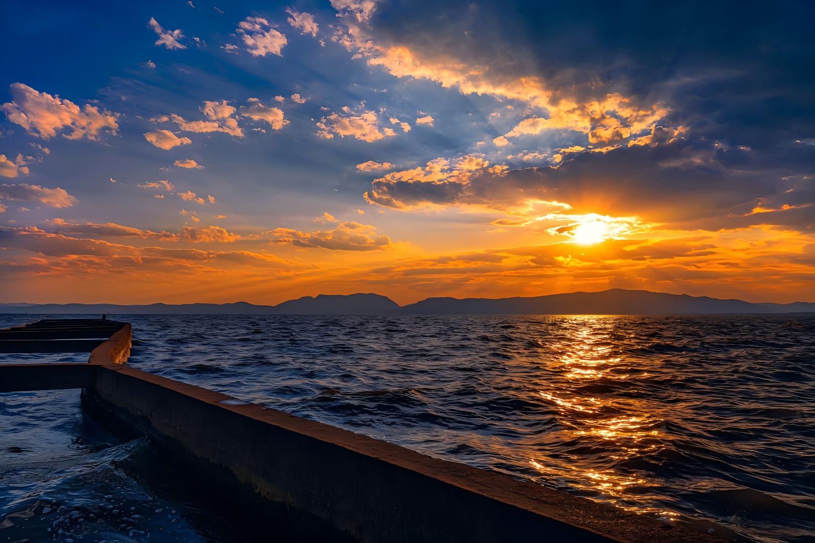 昆明滇池·海埂旅游攻略2026：值得去吗？红嘴鸥观赏+景点+一日游路线推荐
