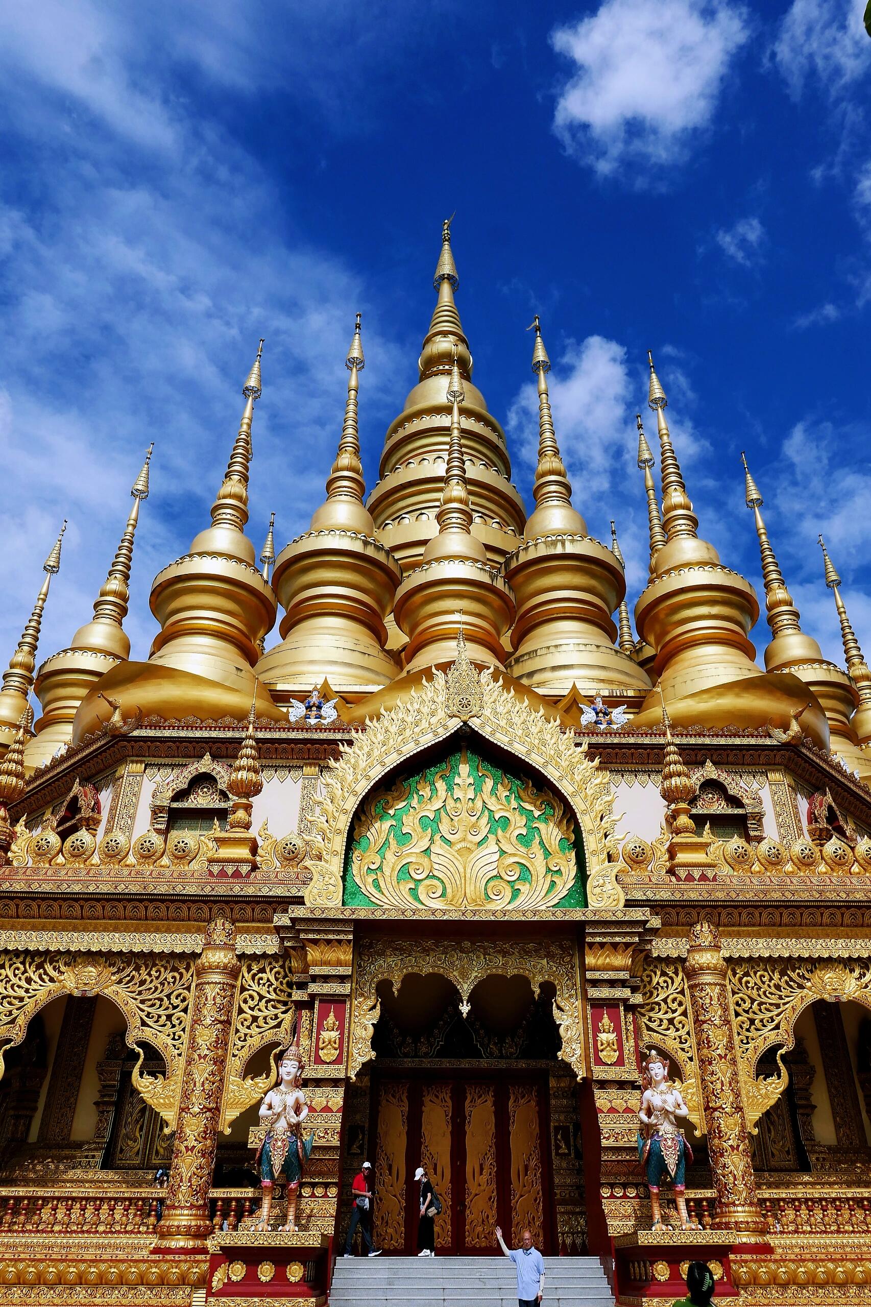 勐泐大佛寺旅游攻略2026：傣王皇家寺院全解析·景点路线与实用信息指南