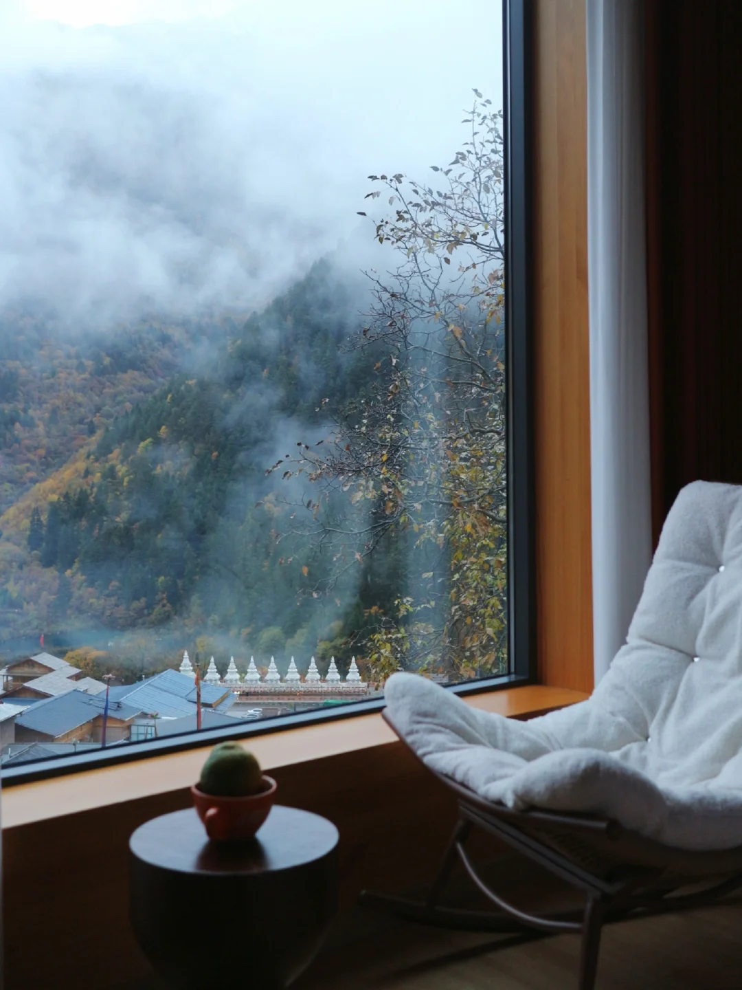 四川九寨沟旅游住哪里？漳扎镇、川主寺与松潘古城住宿攻略与预算