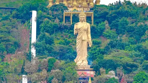 勐泐大佛寺行程攻略2026：西双版纳旅游周边组合玩法·曼听公园·告庄夜市全安排      (96)