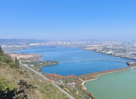 西山龙门旅游攻略：景点怎么玩？行程路线、交通方式、人文景观、费用预算与最佳出行时间