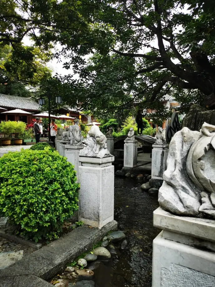 大理古城红龙井