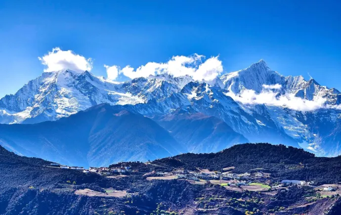 梅里雪山
