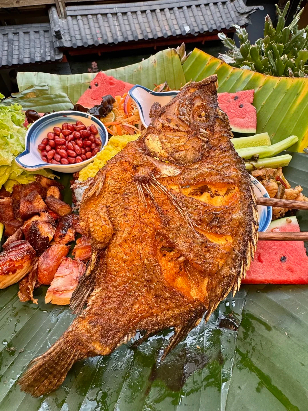 束河、白沙美食推荐与周边旅游指南；餐馆推荐、交通、购物、大研景区联动路线方案攻略