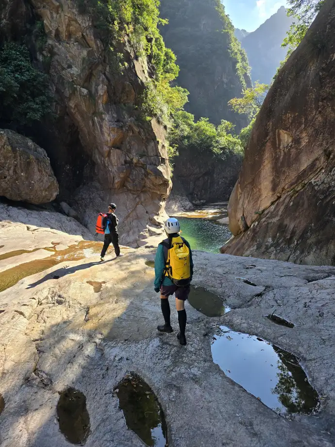 十八溪溪流徒步