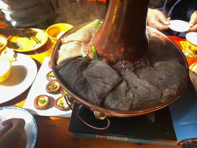 藏式牦牛肉火锅