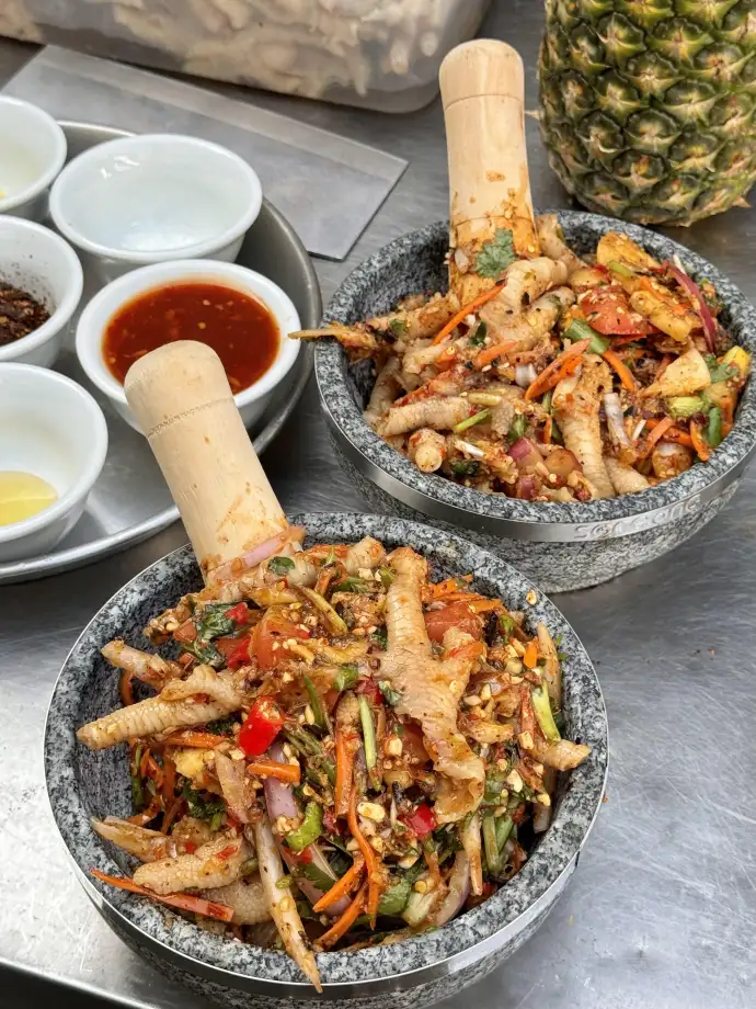 Q弹入味的舂鸡脚