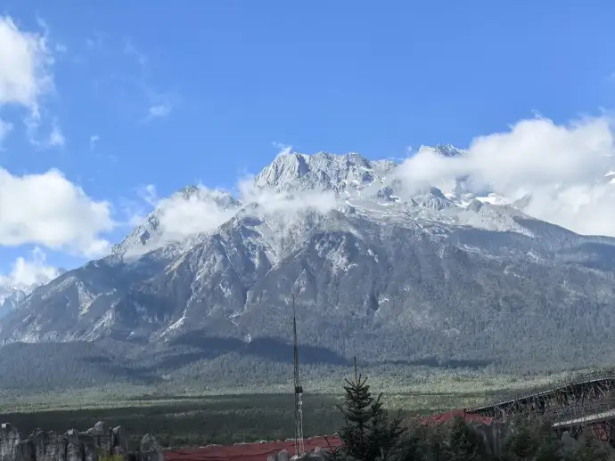 玉龙雪山
