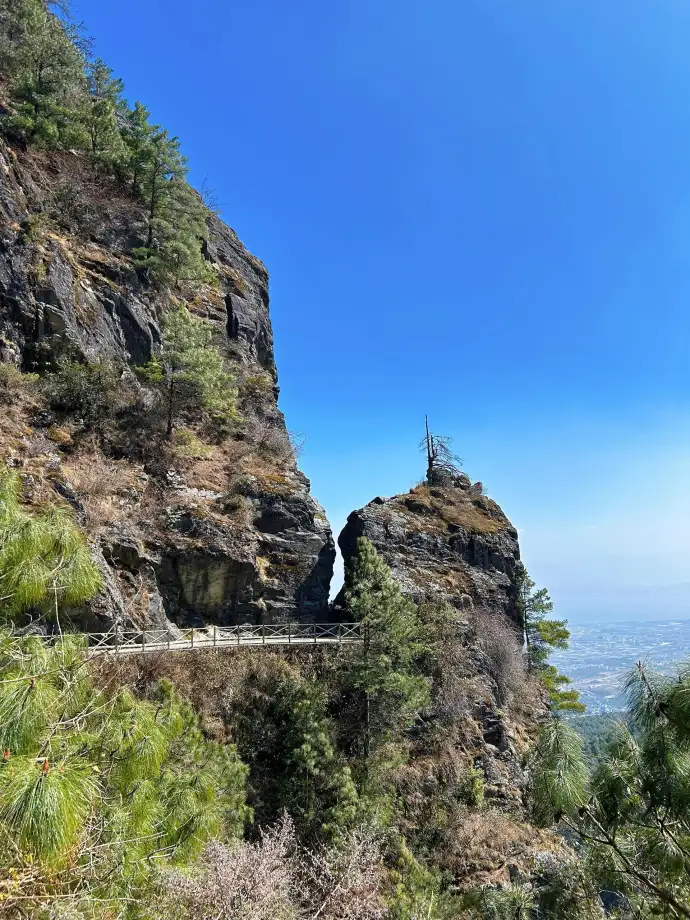 苍山玉带路徒步