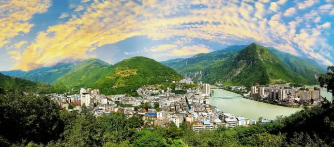 峨边县城
