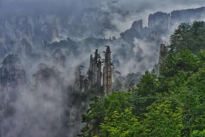 天子山