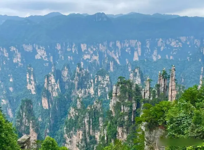 天子山