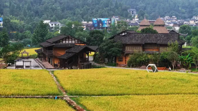 黄龙洞