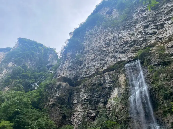 张家界大峡谷玻璃桥