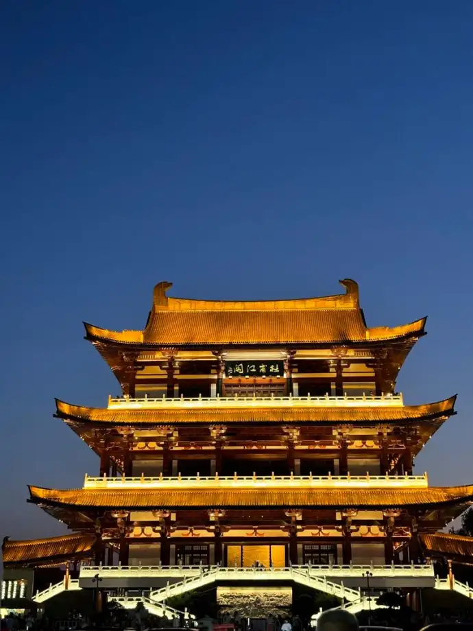 杜甫江阁