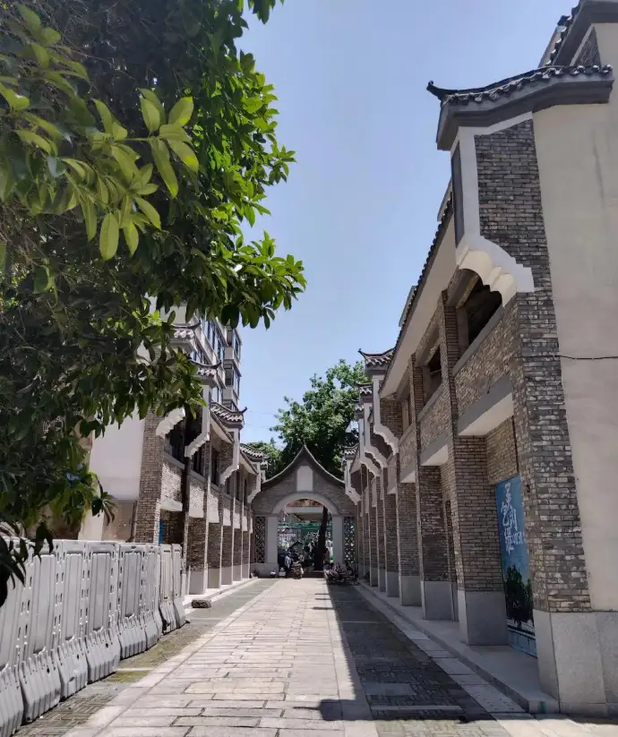 潮宗街