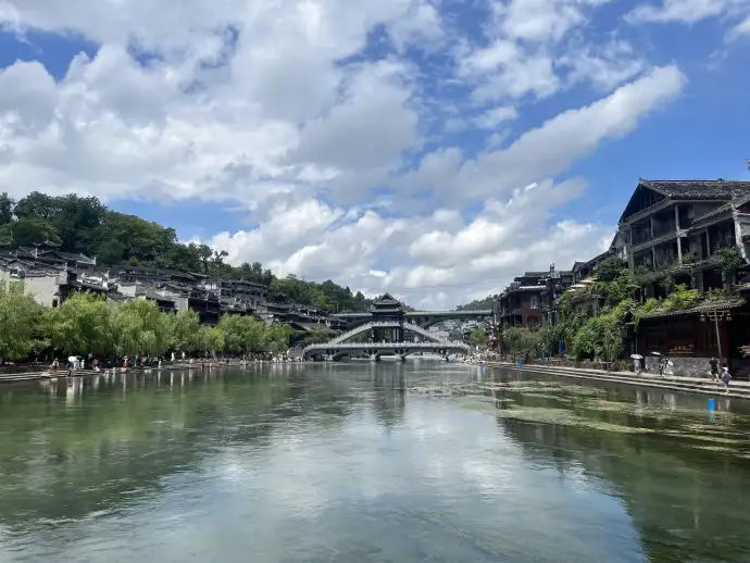 凤凰古城