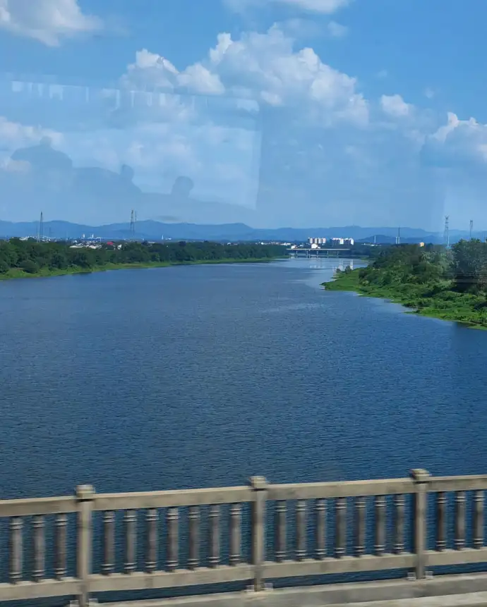 汨罗江