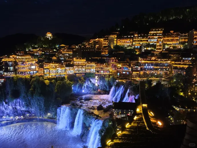 芙蓉镇夜景