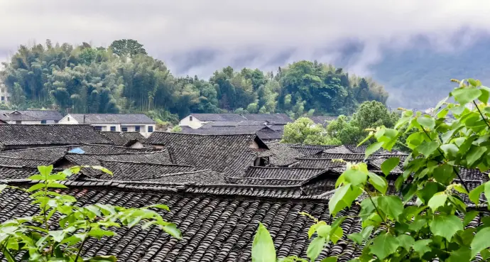 张谷英村