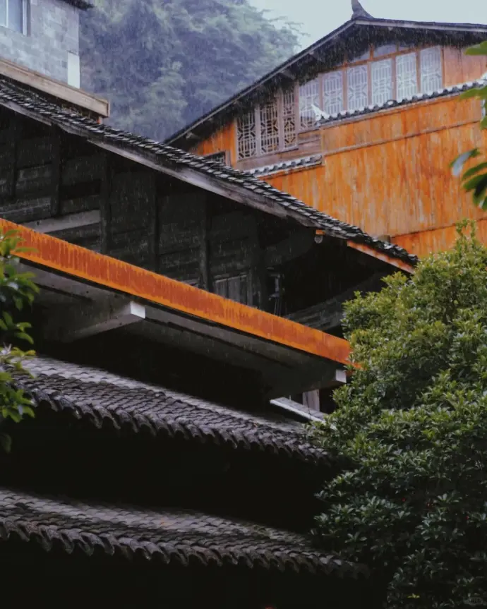 墨戎苗寨建筑