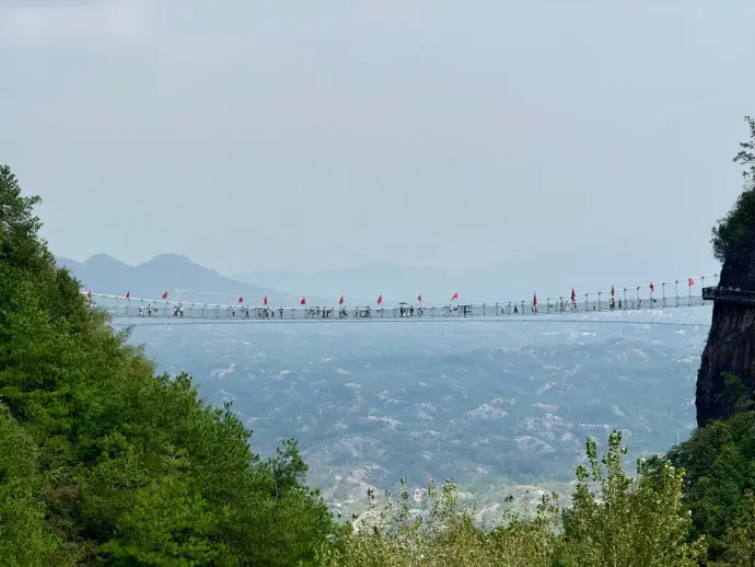 玻璃桥