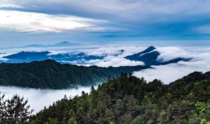 幕阜山