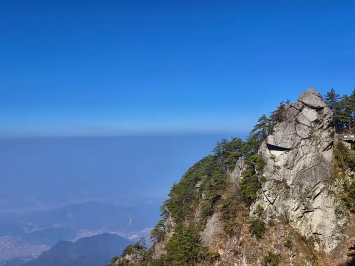 幕阜山