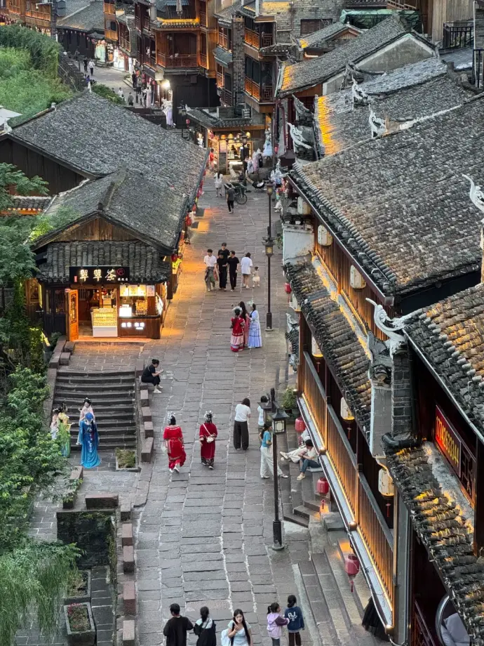 凤凰古城