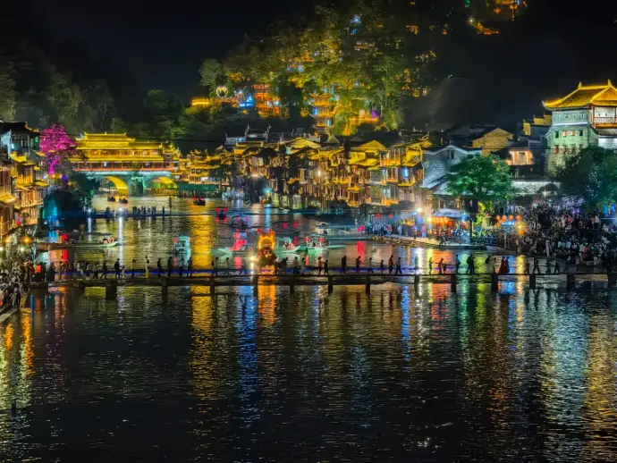 沱江夜景
