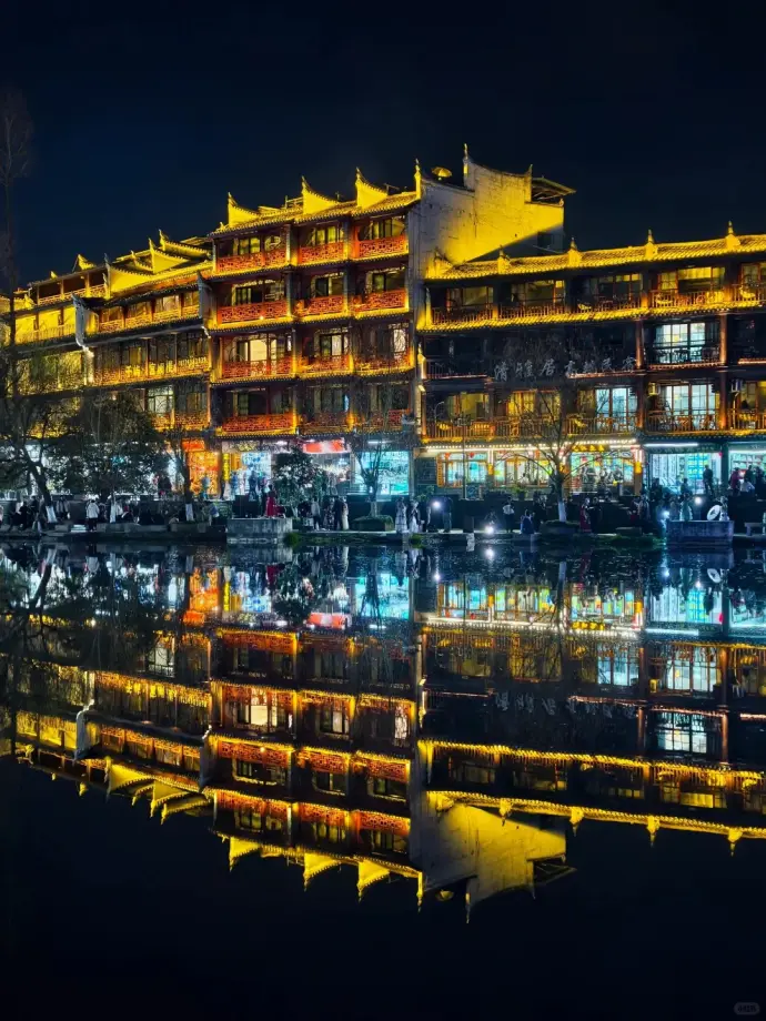 凤凰古城